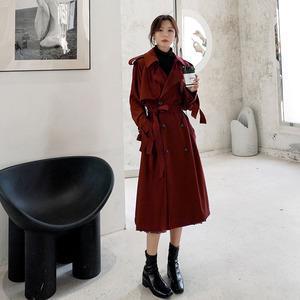 必看！红装搭配让你美丽惊艳开元ky棋牌春日高个子女生(图3)
