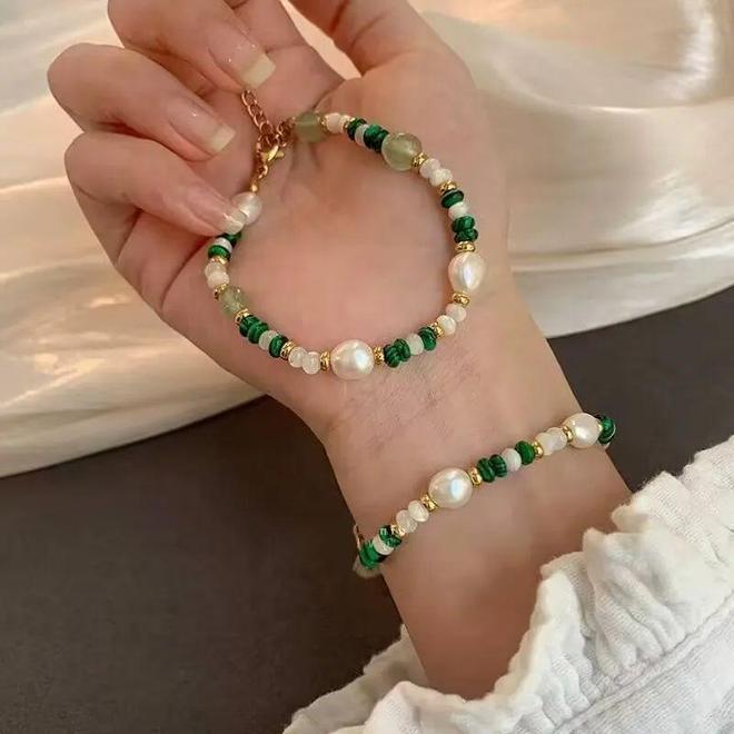 饰+项链戴出温柔高级感开元棋牌9款水彩色耳(图1)