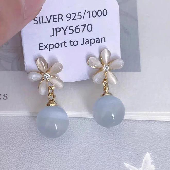 饰+项链戴出温柔高级感开元棋牌9款水彩色耳(图11)